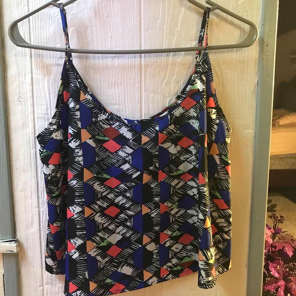 Crop top